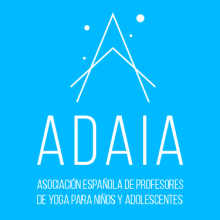 ADAIA: Asociación española de profesores de yoga para niños y adolescentes. Art Direction, Br, ing, Identit, and Web Design project by Daniel García Cabaleiro - 06.25.2017