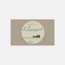 Guitarras Lleonart. Fotografia, Br, ing e Identidade, e Design gráfico projeto de Marta Lleonart - 11.07.2017