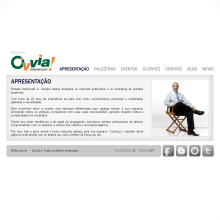Website "Ovvia! Comunicação". Un proyecto de Br, ing e Identidad y Diseño Web de Alexandre Arcari Milani - 01.01.2012