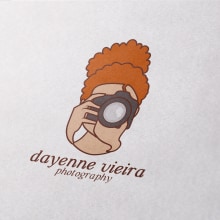 Dayenne Vieira Fotografia | Branding | Logotipo | Website. Un proyecto de Diseño, Br, ing e Identidad, Diseño gráfico y Diseño Web de Freenesi Criativa - 10.08.2017