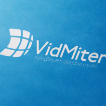 VidMiter | Branding | Logotipo | Gestión de redes sociales. Un proyecto de Diseño, Diseño gráfico y Marketing de Freenesi Criativa - 10.08.2017