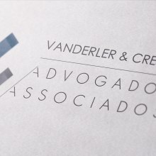 VC Advogados Associados | Branding | Logotipo. Projekt z dziedziny Design, Br, ing i ident, fikacja wizualna i Projektowanie graficzne użytkownika Freenesi Criativa - 10.08.2017