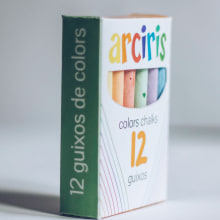 ARCIRIS, chalks de colors . Un progetto di Design, Fotografia, Graphic design, Packaging e Product design di Iris Bonany - 27.08.2017