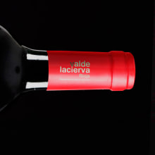 Etiqueta de vino Valdelacierva. Br, ing, Identit, Graphic Design, Packaging, and Product Design project by Alberto Salcedo - 11.28.2017