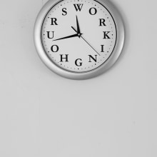 Working Hours. Un proyecto de Fotografía, Diseño gráfico y Tipografía de Daniel Uria - 01.12.2017