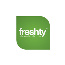 Freshty Mag.. Un proyecto de Diseño editorial y Diseño gráfico de Isaac Garabito - 26.04.2014