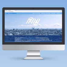 Diseño web para la agencia de medios Mediaworks. Web Development project by Gabriela Tuparova - 05.18.2017