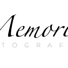 Memories Fotógrafos. Un proyecto de Diseño gráfico de Ismael Molina Diaz - 01.07.2017