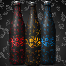 Creación de Marca - Cuervo Negro Cerveza Artesanal. Un proyecto de Br, ing e Identidad, Diseño gráfico y Diseño de logotipos de tavo gomez - 29.06.2018