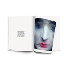 Smoking Magazzine (fotografía de Erwin Olaf) . Un proyecto de Diseño editorial de José Martín Oriozabala - 05.10.2016