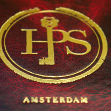   Logotipo e Identidad. Cocktail Bar Hiding in Plain Sight Amsterdam. Design gráfico projeto de uauh! comunicación gráfica - 23.10.2015