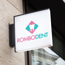ROMBO DENT. Design de logotipo projeto de Victor Luna Guerrero - 03.11.2018