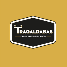 Tragaldabas. Br, ing, Identit, and Editorial Design project by Claudia Domingo Mallol - 06.15.2018