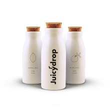 Juicydrop: identidad para bar de zumos naturales. Ilustração tradicional, Br, ing e Identidade, Design gráfico, e Packaging projeto de Eva Hilla - 29.11.2016