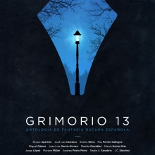 Diseño de portada «Grimorio 13». Design editorial, e Design gráfico projeto de Descubierta - 05.09.2017