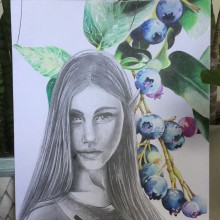 Blueberry elf. Traditional illustration, Fine Arts, Pencil Drawing, Drawing, Portrait Drawing, and Artistic Drawing project by Marina Domínguez Jiménez - 01.22.2019