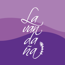 Lavandaña. Design, Photograph, UX / UI, Br, ing, Identit, Graphic Design, Web Design, Web Development, Logo Design, and Product Photograph project by Ankaa Studio - 02.25.2019