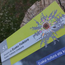 Diseño  portada y encabezamiento anuario Eusko Folklore . Design project by patiarest - 03.21.2019