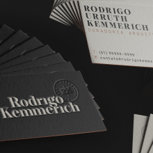 Rodrigo Kemmerich — Branding. Un progetto di Direzione artistica, Br, ing, Br, identit, Graphic design e Design di loghi di Gustavo Bouyrié - 18.06.2019