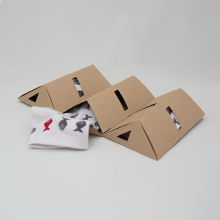 CALCETINES. Packaging projeto de Paula Mon - 12.07.2019