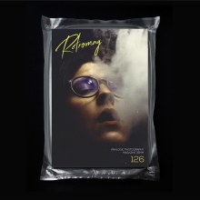 Retromag magazine . Un proyecto de Fotografía, Diseño editorial y Diseño gráfico de Guzmán Arce Sperindé - 16.07.2019