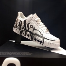 Tenis personalizados. Design, Painting, T, pograph, Calligraph, Street Art, Lettering, Creativit, and Fashion Design project by TECK24 - 09.26.2019