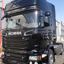 Scania V8. Automotive Design project by rotulaciones - 10.23.2019
