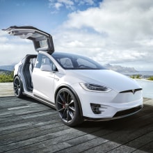Tesla-Model-X. Fotografia, e 3D projeto de Alberto Luque - 05.12.2019