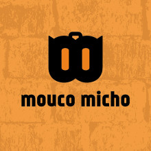 Mouco Micho, proyecto para un Art Toy. Un proyecto de Diseño de juguetes y Diseño de logotipos de El Urdie - 07.12.2019