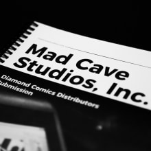Editorial Mad Cave. Editorial Design project by Christian Ospina - 06.10.2018