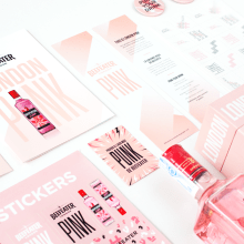 Beefeater Pink - Piezas online & offline. Design, Advertising, 3D, Art Direction, Packaging, Video, and Social Media project by Eduardo Yeves Estevez - 01.14.2020