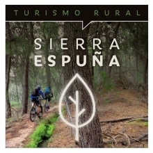 Guía Turística Sierra Espuña 2017. Un proyecto de Diseño gráfico de AZALEA COMUNICACIÓN - 05.02.2017