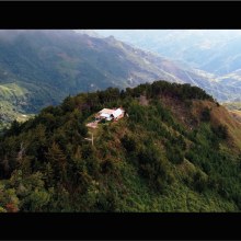 Entre las montañas de Antioquia. Un proyecto de Cine, vídeo, televisión y Edición de vídeo de Julian Lopez - 26.03.2020