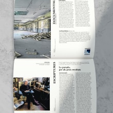 Revista en formato horizontal. Gestão de design, Design editorial, Design de informação, e Escrita projeto de Enric Serra - 05.03.2014