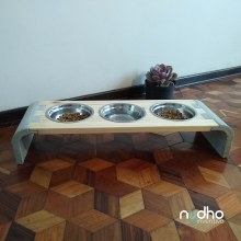 Mi Proyecto del curso: Comedor para mascotas en madera pino y concreto. Un proyecto de Diseño y creación de muebles					 de Nydho Inventivo - 12.08.2020