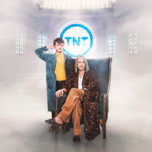 TNT - ID / MIRACLE WORKERS . Motion Graphics, Film, Video, TV, and Animation project by Roberto García - 09.30.2019
