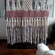 Mi Proyecto del curso: Introducción al macramé: creación de un tapiz decorativo. Un proyecto de Macramé de Giuliana Pastor - 04.10.2020
