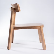 Torii Lounge Chair. Un proyecto de Diseño, Arquitectura, Diseño, creación de muebles					, Diseño industrial, Diseño de interiores y Diseño de producto de Victor Estevam Pickler - 25.11.2020