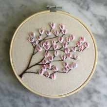 Magnolia Branch. Bordado projeto de Claudia Neff - 15.06.2020
