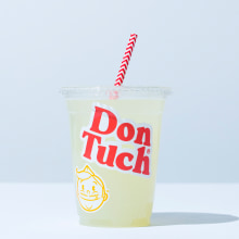 Don Tuch. Un progetto di Br, ing, Br, identit, Character design, Graphic design e Design di loghi di HUMAN - 07.01.2021