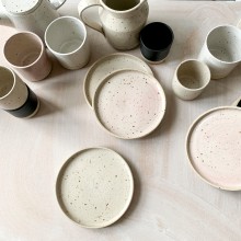 Cafe ceramics for Rise Bakehouse - Dubai. Ceramics project by Lilly Maetzig - 10.25.2020