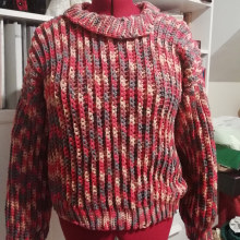 Mi Proyecto del curso: Crochet: crea prendas con una sola aguja. Un proyecto de Moda, Diseño de moda, Tejido, DIY, Crochet y Diseño textil de Mercedes Flores Cortes - 02.02.2021