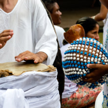 Religiosidade afro-brasileira. Fotografia documental, e Composição fotográfica projeto de Mariana Maiara - 20.03.2021