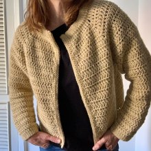 Mi Proyecto del curso:  Top-down: prendas a crochet de una sola pieza. Un proyecto de Crochet de Maria Briatore - 20.04.2021