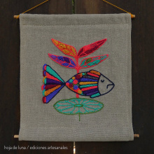 El pez : Introducción al bordado en relieve. Traditional illustration, and Embroider project by Dani JO - 04.22.2021