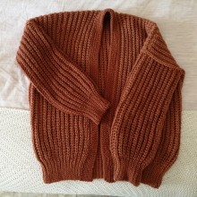 Hygge Cardigan. Sewing, and Crochet project by Rut Muñoz - 04.25.2021