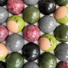 Domes and spheres. Un proyecto de Diseño, Artesanía, Cocina y Creatividad de BRIK chocolate - 03.05.2021