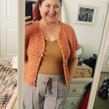 My project in  Top-Down: One-Piece Crocheted Garments  course. Un proyecto de Tejido y Crochet de Crystal Lutton - 03.05.2021