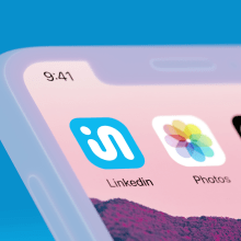 Linkedin App. Un proyecto de UX / UI, 3D, Br, ing e Identidad, Diseño interactivo y Diseño de logotipos de Ramon Bosch - 06.05.2021