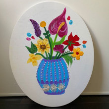 My project in Flower Composition with Acrylic Paint and Embroidery course. Un proyecto de Diseño, Artesanía, Bellas Artes, Multimedia, Pintura, Bordado y Decoración de interiores de Judy Karkour - 10.05.2021